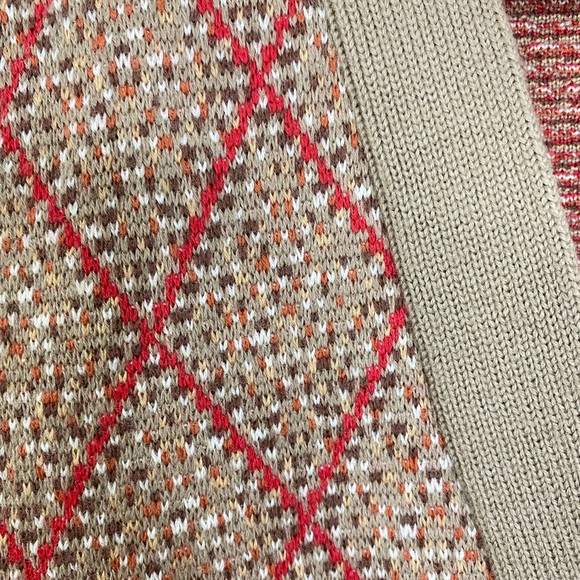 JEAN SCHUBIGER 100% PURE NEW WOOL VEST ARGYLE DESIGN MADE IN SPAIN SIZE 40 - Picture 6 of 9